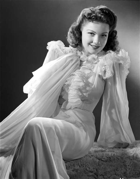 Anne Baxter (1940s) : r/ClassicScreenBeauties